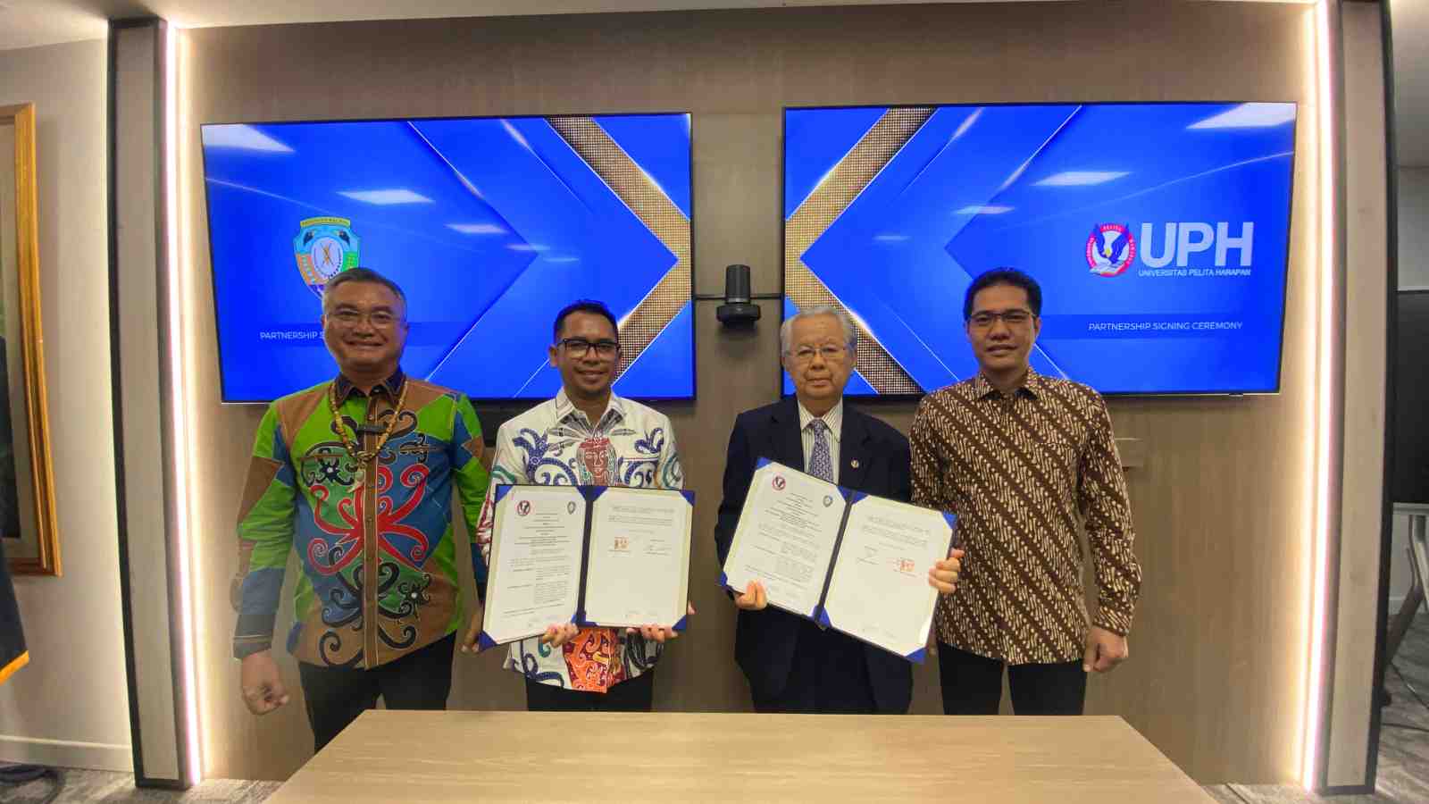 Cetak SDM Unggul, UPH Dukung Program Desa Sarjana Pemkab Malinau